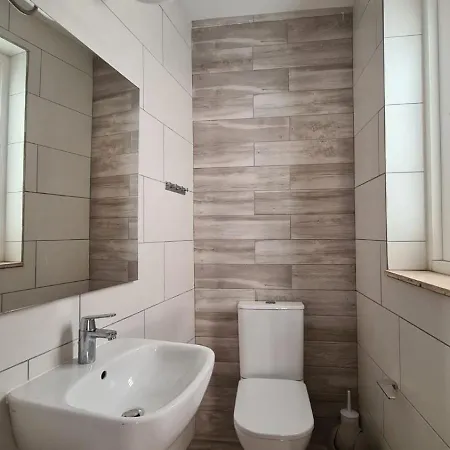 Ruwts Palazzo - * Sliema